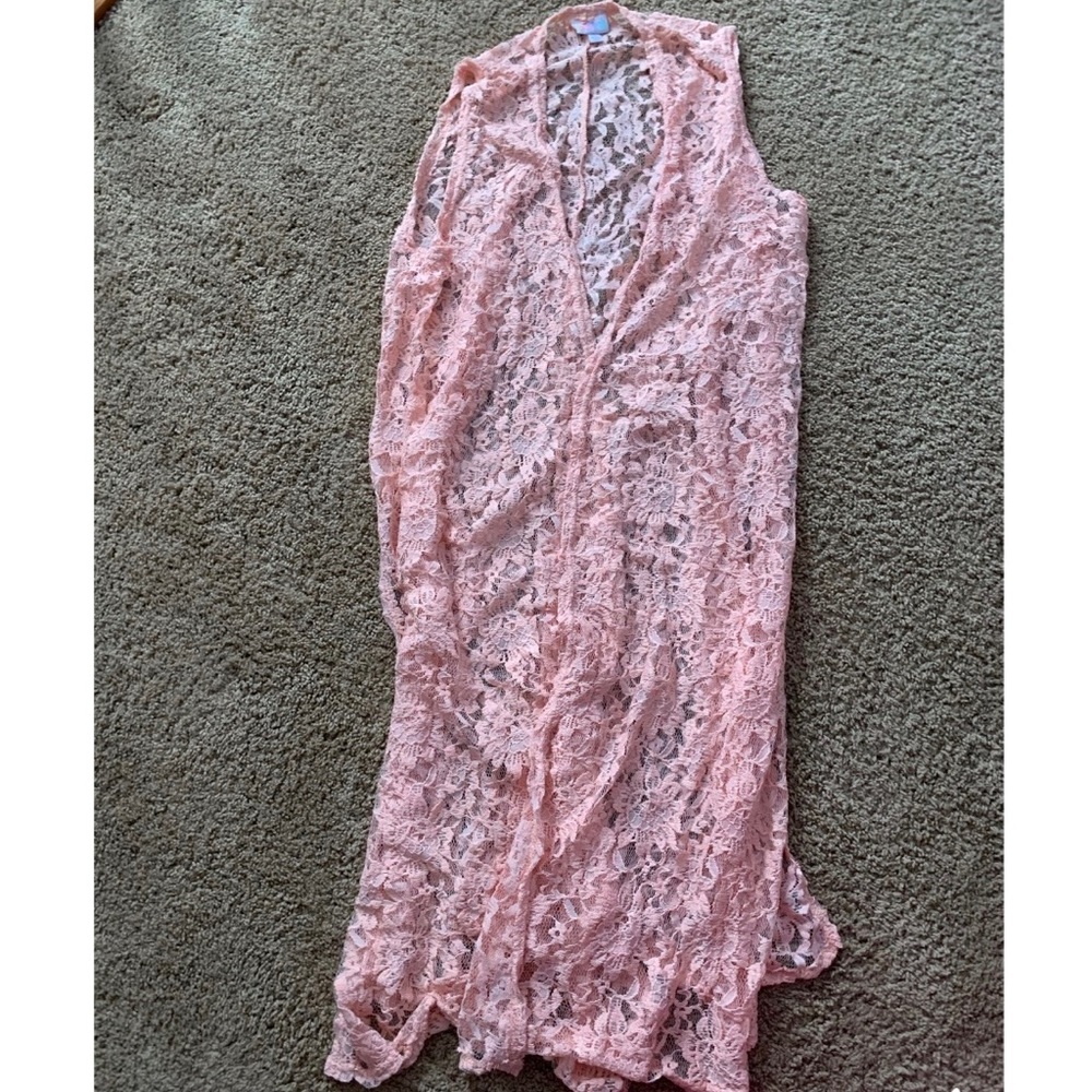 Lularoe Joy Lace Vest - Pink/Blush